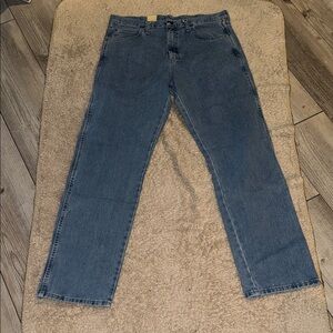 NWT Men’s Wrangler Jeans